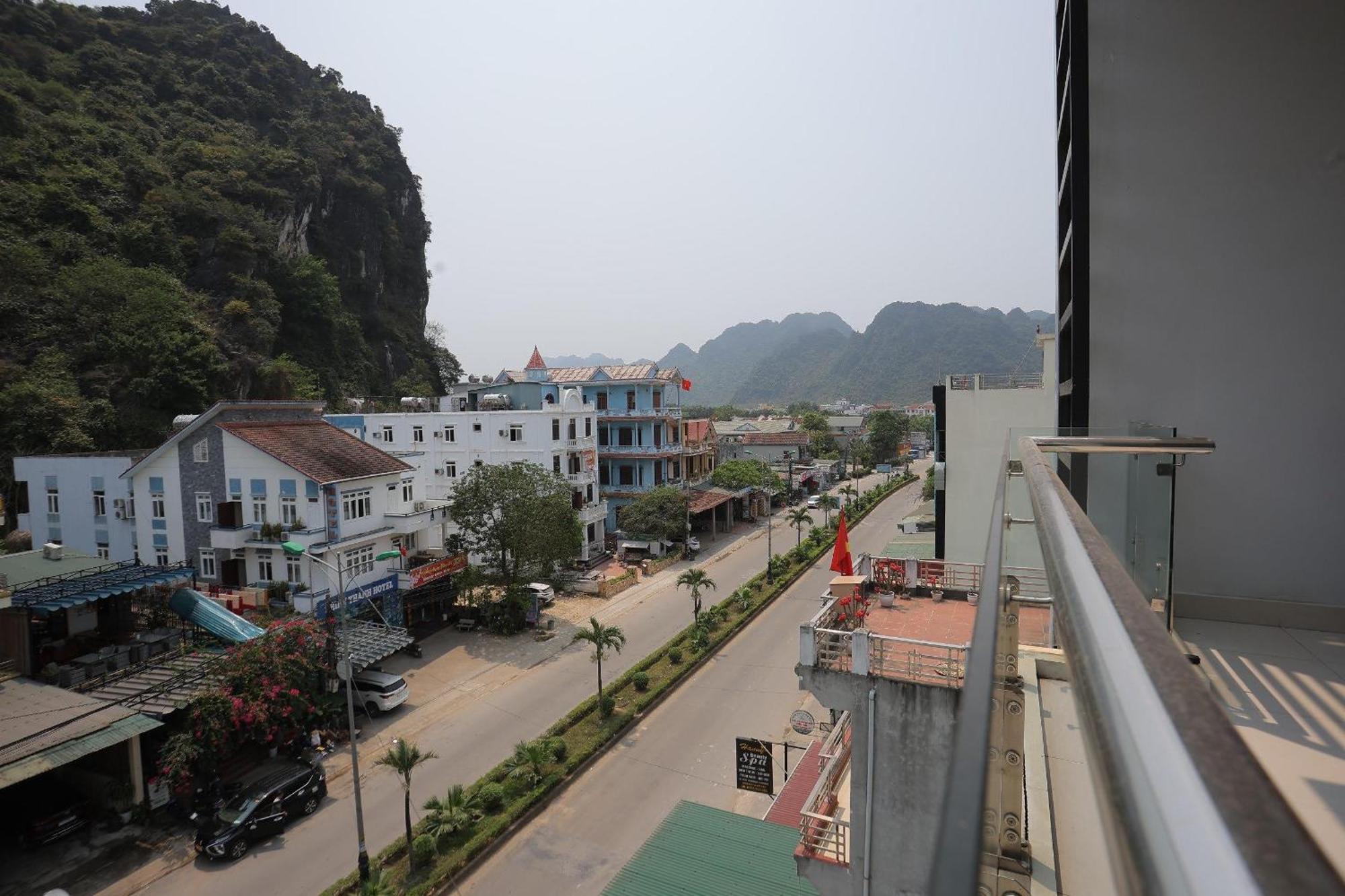 Phong Nha Jasmine Hostel & Roof Top Bar Dış mekan fotoğraf